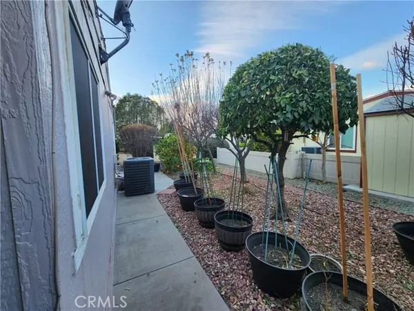 Hemet, CA 92545,1250 N Kirby Street #127