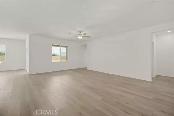 Apple Valley, CA 92307,14881 Indigo Road