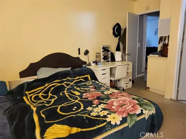 Banning, CA 92220,1354 N Hermosa Avenue