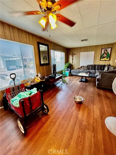 Hemet, CA 92545,2205 W Acacia Ave #38