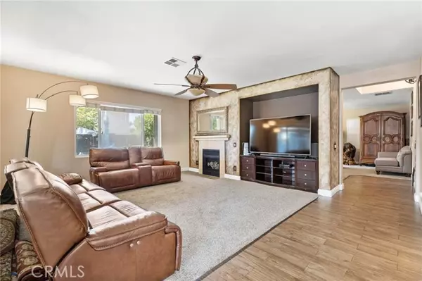 San Jacinto, CA 92582,518 Peregrine Lane