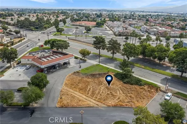 940 Bloomington Ave, Rialto, CA 92376