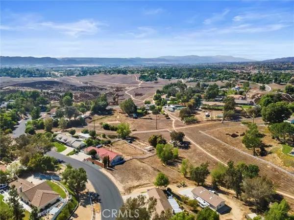 Temecula, CA 92591,30770 Avenida Buena Suerte