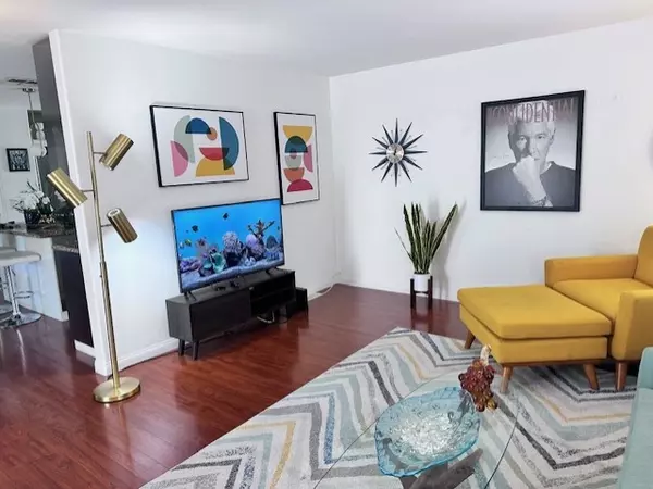 Cathedral City, CA 92234,10 Via Valverde