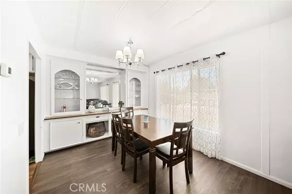 Wildomar, CA 92595,33990 Harvest Way