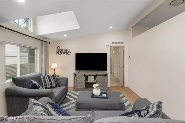 Brea, CA 92821,1051 Site Drive #89