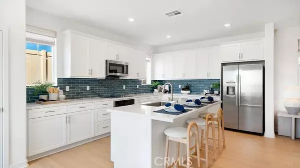 Rialto, CA 92376,1703 Eagle Road