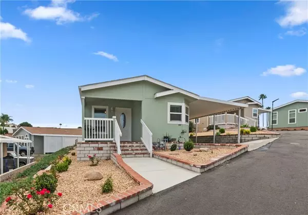 Hemet, CA 92543,1536 S State st #144