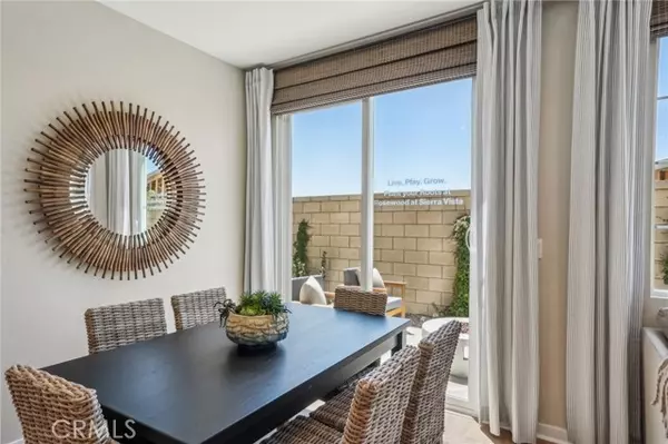 Fontana, CA 92336,6347 Moonfire Lane