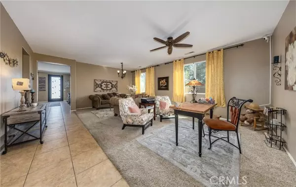 San Jacinto, CA 92582,1742 Caseros