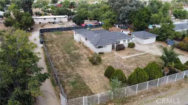 Perris, CA 92570,21840 Orange