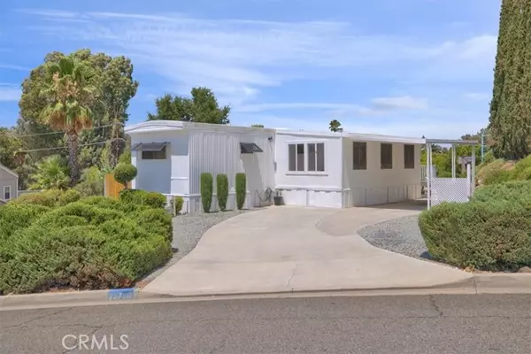 Canyon Lake, CA 92587,22780 Skylink