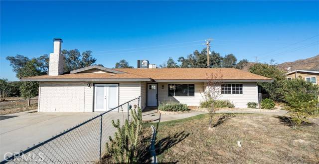 28041 Longfellow, Winchester, CA 92596