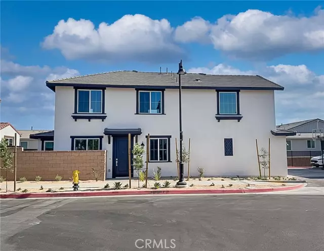 Fontana, CA 92336,16617 Shallot Street