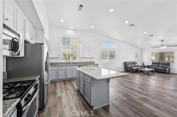 Lake Elsinore, CA 92532,35142 Sorrel Lane