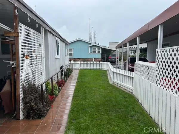 Westminster, CA 92683,15621 Beach Boulevard #74