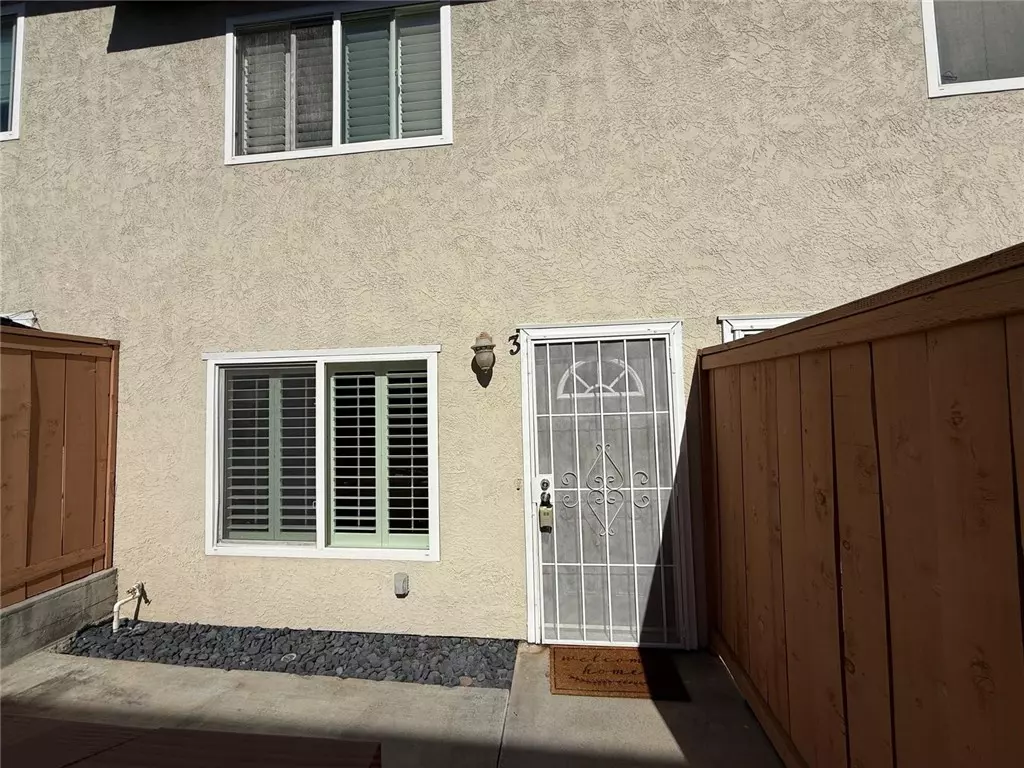 Lemon Grove, CA 91945,3224 Massachusetts Ave #3