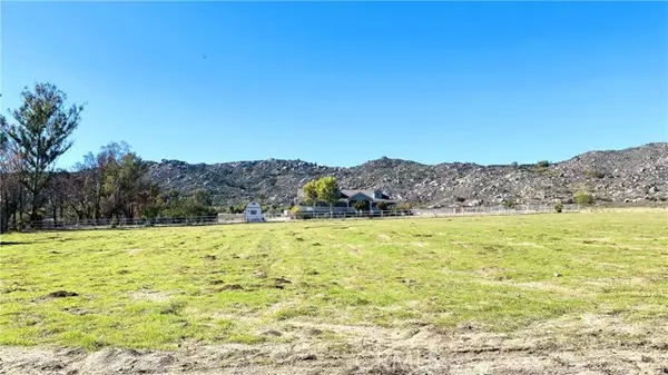 Hemet, CA 92545,23711 California Avenue