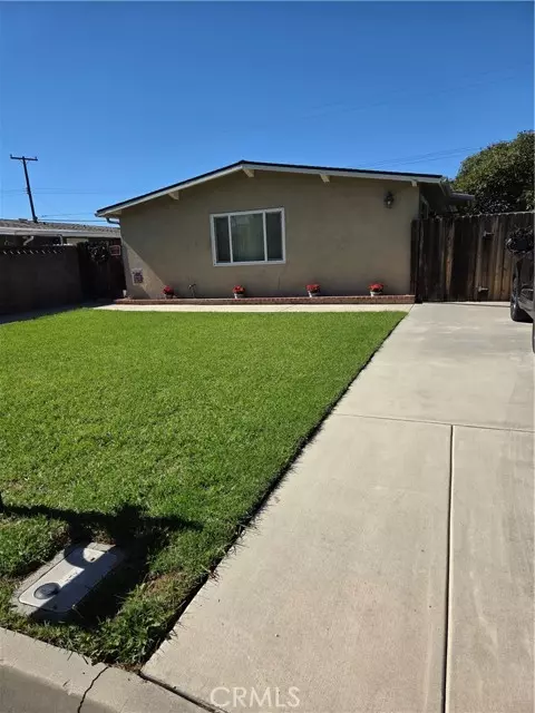 Covina, CA 91722,4637 N Elspeth