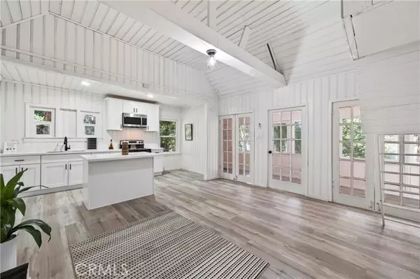 Crestline, CA 92325,23740 Skyland