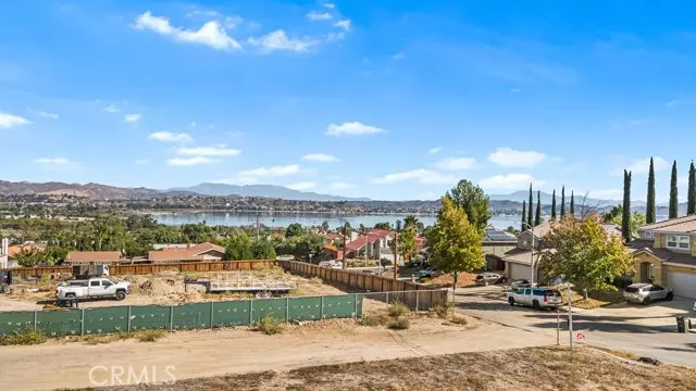Lake Elsinore, CA 92530,33351 Macy Street