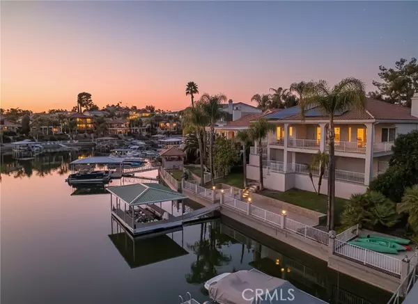 Canyon Lake, CA 92587,30263 Swan Point