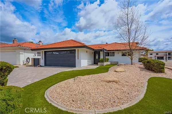 30567 Sea Horse Circle, Canyon Lake, CA 92587