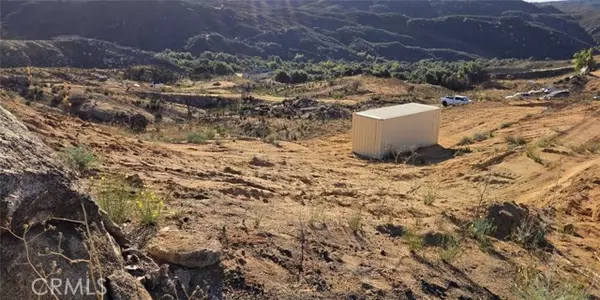 Lake Elsinore, CA 92530,2 Decker Canyon Lane