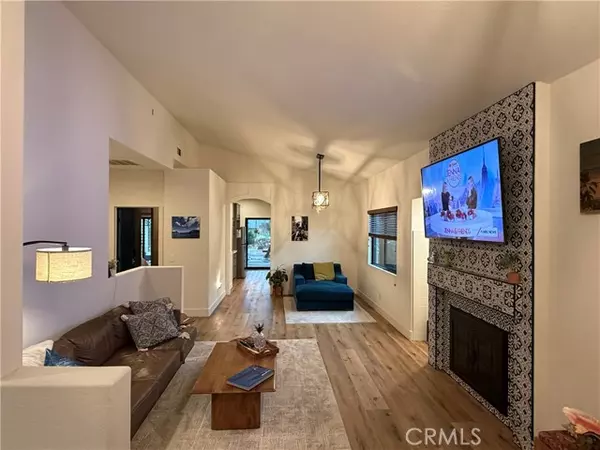 Murrieta, CA 92563,40006 Notting Hill