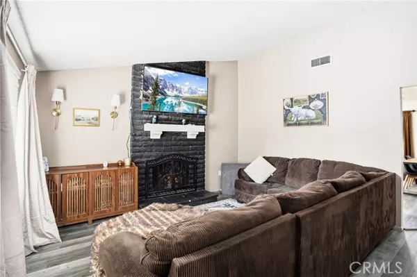 Hemet, CA 92543,30166 San Jacinto