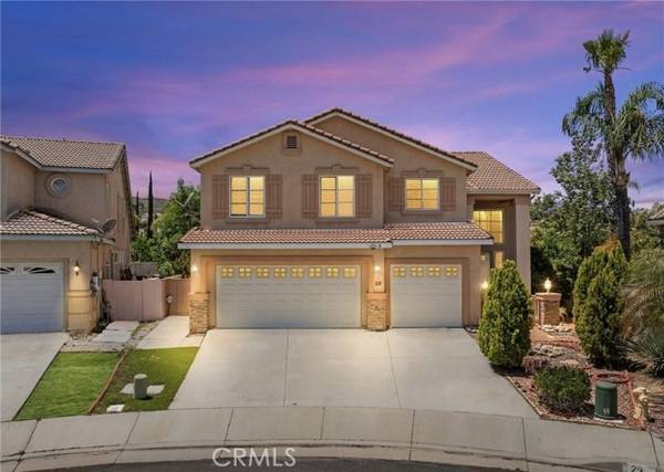 29 Villa Roma, Lake Elsinore, CA 92532