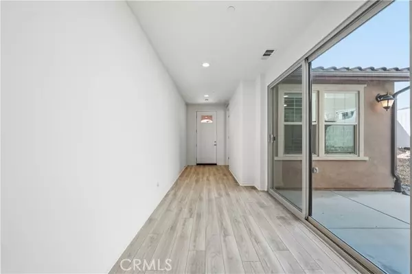 Fallbrook, CA 92028,35909 Shetland