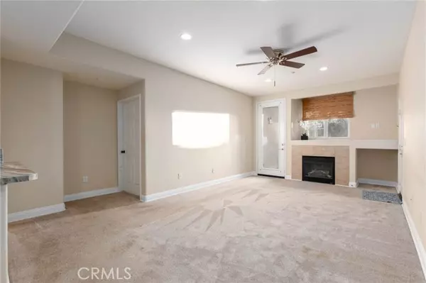 Murrieta, CA 92562,41410 Juniper Street #121