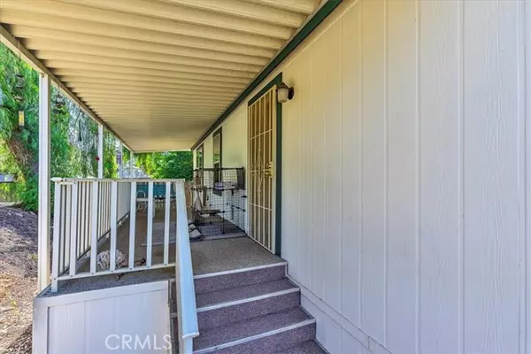 Hemet, CA 92545,32600 State Highway 74