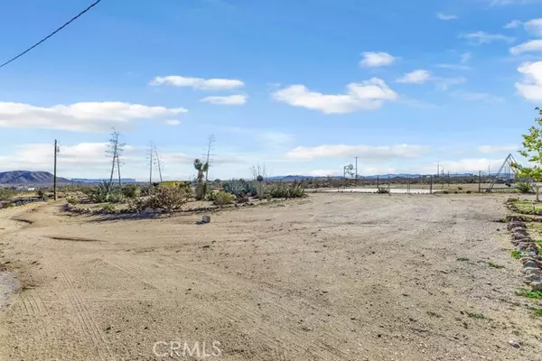 Landers, CA 92285,1998 Cambria Avenue