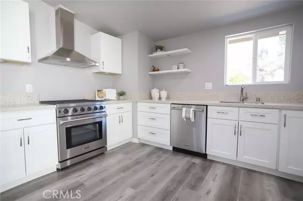 6047 Peppertree Lane, Simi Valley, CA 93063