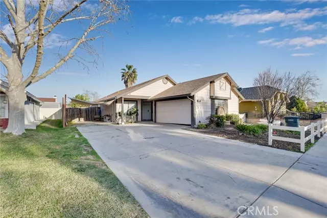 Perris, CA 92571,2717 Genuine Risk Street