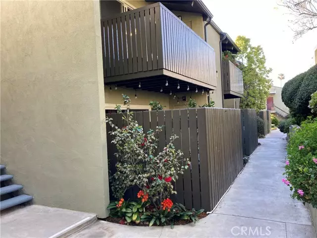 Culver City, CA 90230,4933 Indian Wood Road #462