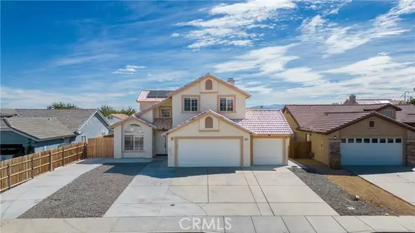 8953 Glenwood Avenue, Hesperia, CA 92344