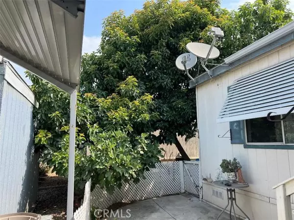 Ontario, CA 91761,1456 E PHILADELPHIA #109