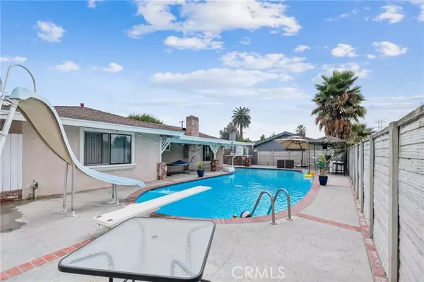 9159 Geyser Avenue, Northridge (los Angeles), CA 91324