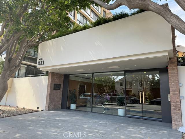 211 S Spalding Drive #N502, Beverly Hills, CA 90212