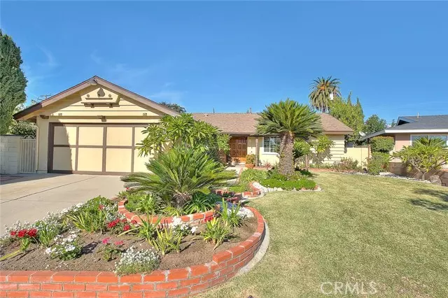 Rowland Heights, CA 91748,19577 Castlepeak Street