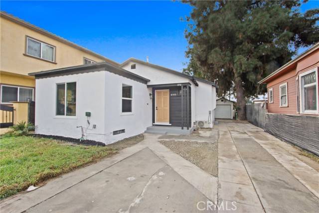 898 E 57th Street, Los Angeles, CA 90011