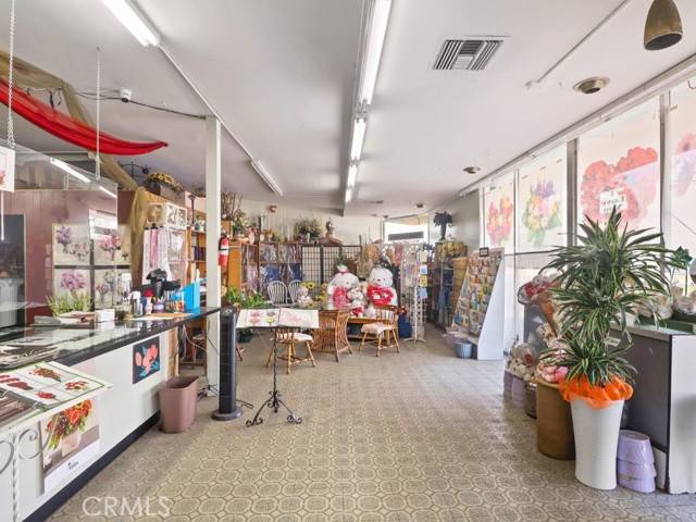 La Puente, CA 91744,750 N Hacienda Boulevard