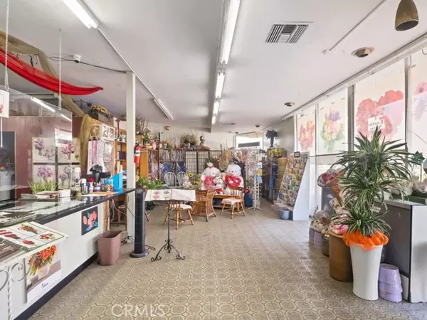 La Puente, CA 91744,750 N Hacienda Boulevard