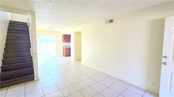 Ontario, CA 91764,937 E Deodar Street #2