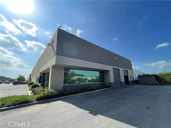 12995 Los Nietos Road, Santa Fe Springs, CA 90670