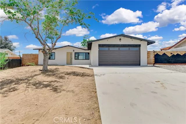 Joshua Tree, CA 92252,61461 El Reposo Street