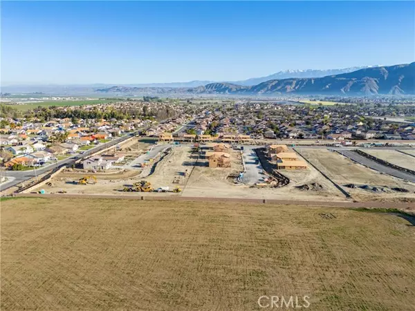 San Jacinto, CA 92582,1817 W 7th Street